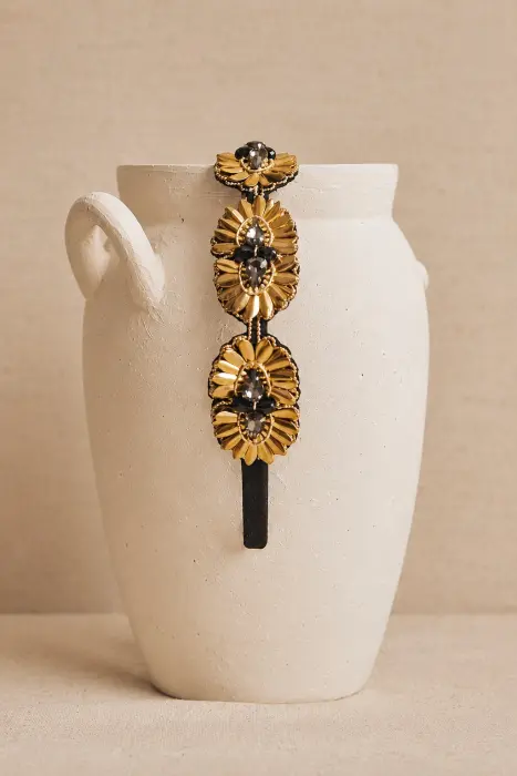 Diadema con Girasoles Azabache