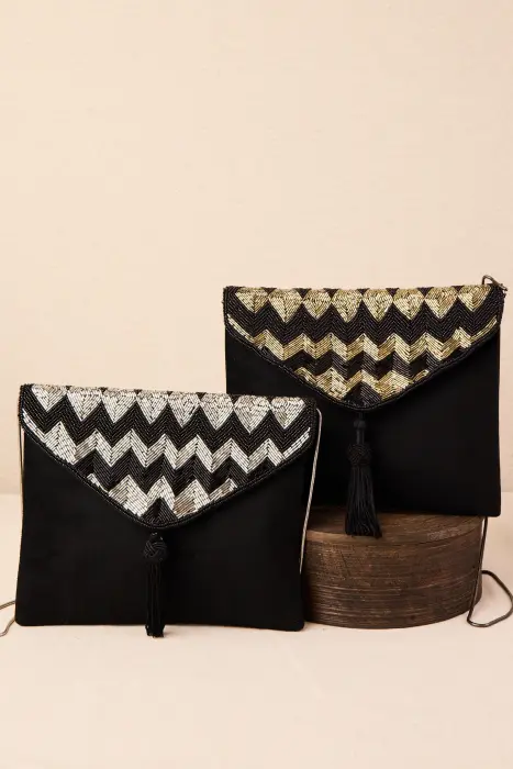 Bolso Solapa Bordada Zigzag