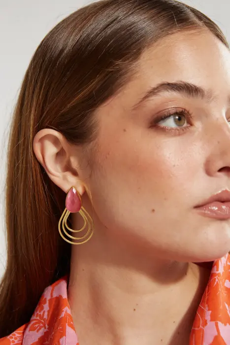 Pendiente triple gota piedra natural