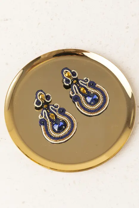 Pendientes Bordados Resina y Cristal