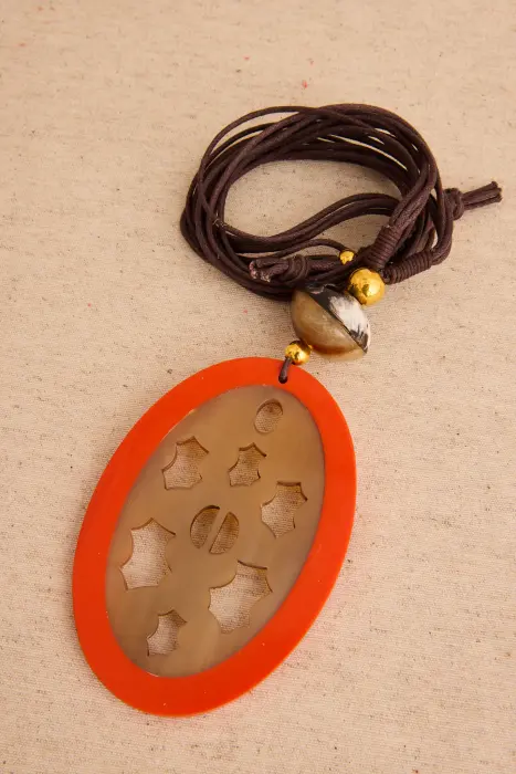 Colgante Resina Labrada