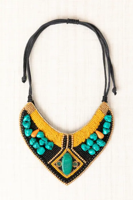 Collar Africano