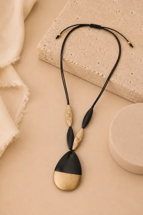 Collar Asta Largo