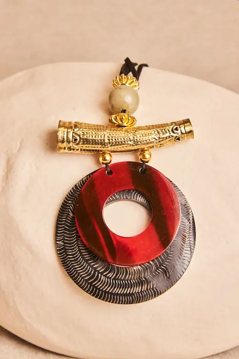 Collar Colgante Circular Asta