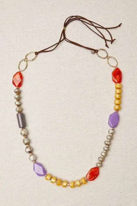 Collar largo resinas geométricas colores