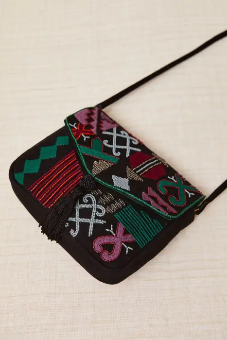 Bolso Bandolera Bordado