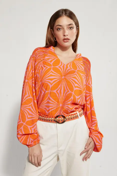Camisa estampada naranja ácido