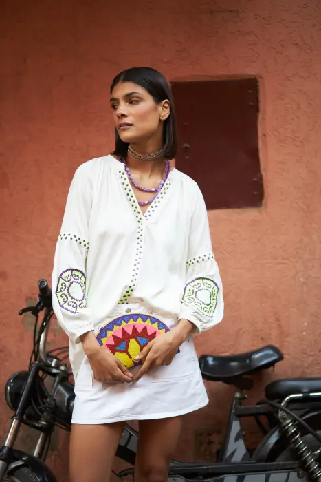 Blusa medallones flúor