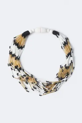 Collar corto combinado colores