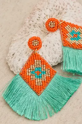 Pendiente abanico flecos