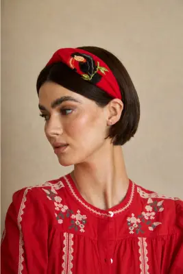 Diadema bordada tucanes