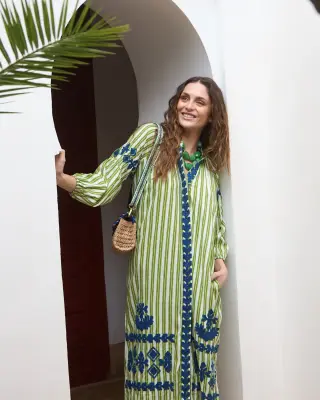 Kurta Rayas Bordada