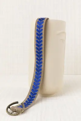 Cinturón Bordado Hojas