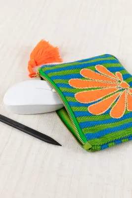 Bolsita Bordado Concha (M)