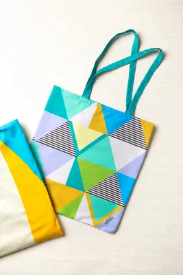 Toalla estampado geometrías